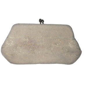 Vintage White Beaded Clutch Purse with Kiss Lock Closure